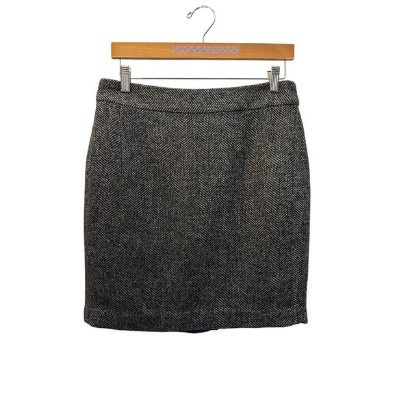 Banana Republic Factory Gray Cream Herringbone Tweed Skirt Lined Size 4 NWT - Picture 1 of 8